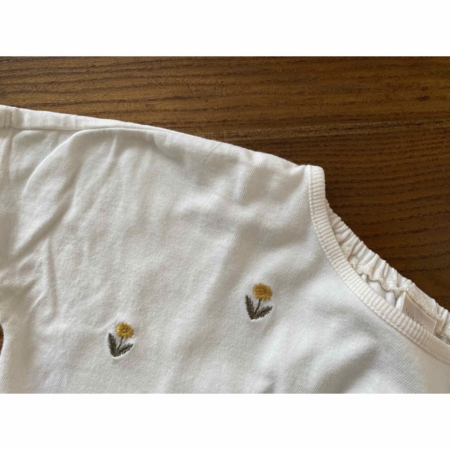 tete a tete(テータテート)のテータテート  Tシャツ2枚セット  size90  キッズ/ベビー/マタニティのキッズ服女の子用(90cm~)(Tシャツ/カットソー)の商品写真