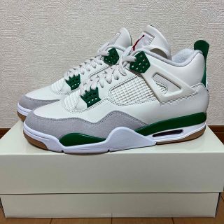 ナイキ(NIKE)の28.5cm NIKE SB AIR JORDAN4 PINE GREEN 新品(スニーカー)