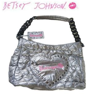 ベッツィジョンソン(BETSEY JOHNSON)のベッツィヴィル ベッツィジョンソン バッグハートキルティングバッグ シルバー(ハンドバッグ)