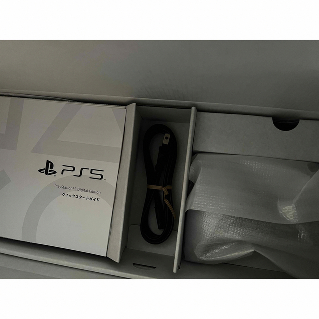 SONY - PS5 プレイステーション5本体 デジタル・エディション DE 美品