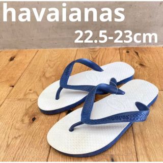 ハワイアナス(havaianas)の新品送料込み　ハワイアナス　サンダル　トラディショナル　ネイビー ブルー(ビーチサンダル)