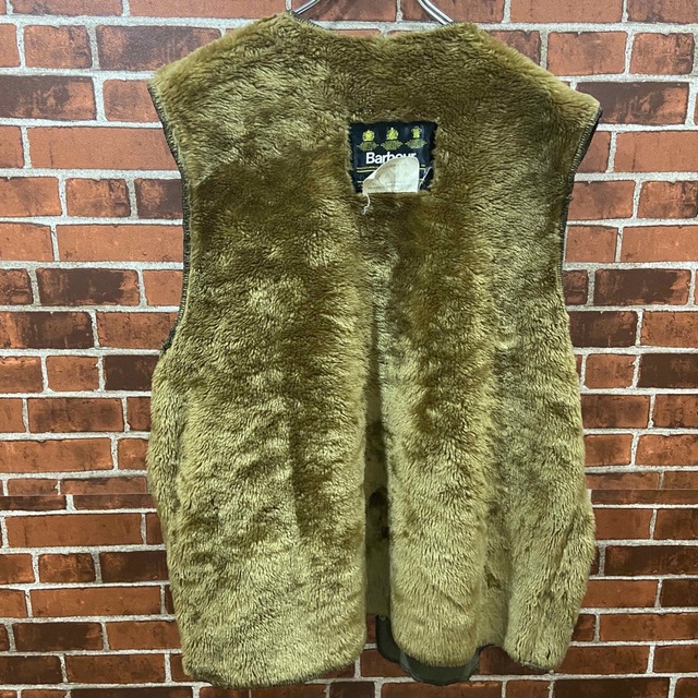 Barbour(バーブァー)の【90s】B5 Barbour ファーベストC44 古着ベスト イングランド製 メンズのトップス(ベスト)の商品写真