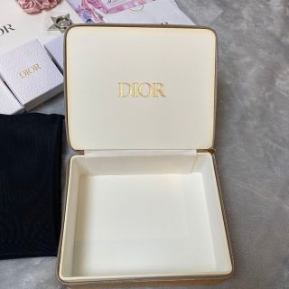 Dior ポーチ シュシュ 携帯リング