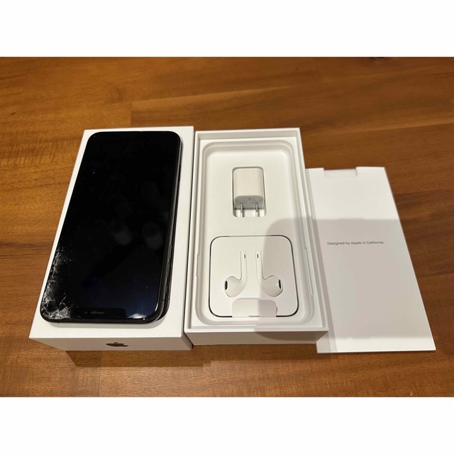 iPhone(アイフォーン)のぱんだ34様専用　iPhoneXS Max 256GB 訳あり品 スマホ/家電/カメラのスマートフォン/携帯電話(スマートフォン本体)の商品写真