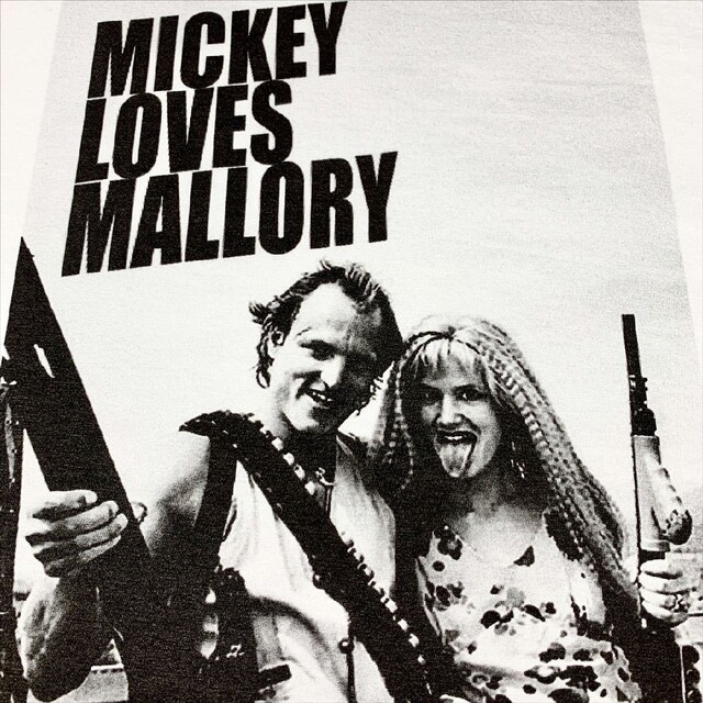 新品 ナチュラルボーンキラーズ ミッキー&マロリー マシンガン ロンT メンズのトップス(Tシャツ/カットソー(七分/長袖))の商品写真