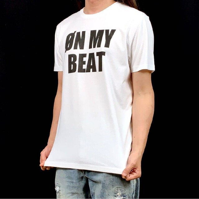 新品 BOOWY ボウイ ON MY BEAT 邦楽 Jロックバンド Tシャツの通販 by