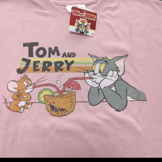 新品　メンズ　Tシャツ　Mサイズ　ピンク　半袖 エンタメ/ホビーのアニメグッズ(その他)の商品写真