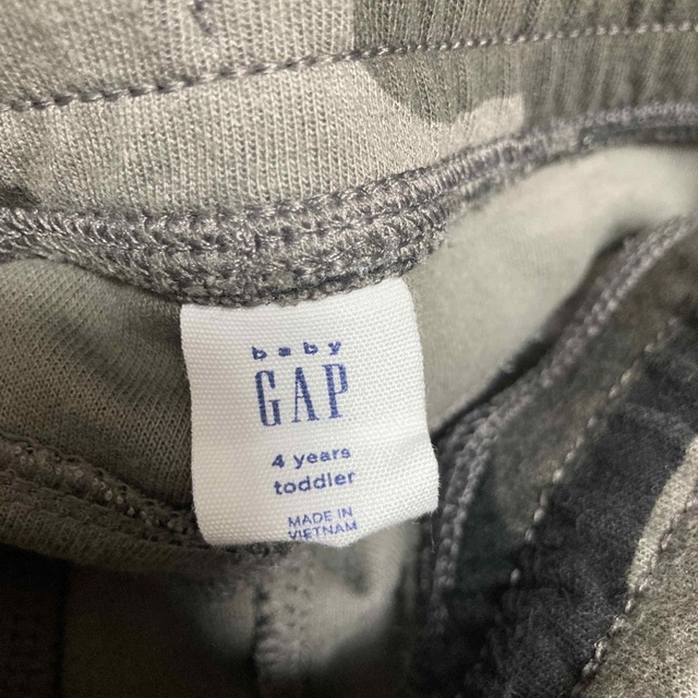 GAP(ギャップ)のGAP ハーフパンツ　 キッズ/ベビー/マタニティのキッズ服男の子用(90cm~)(パンツ/スパッツ)の商品写真