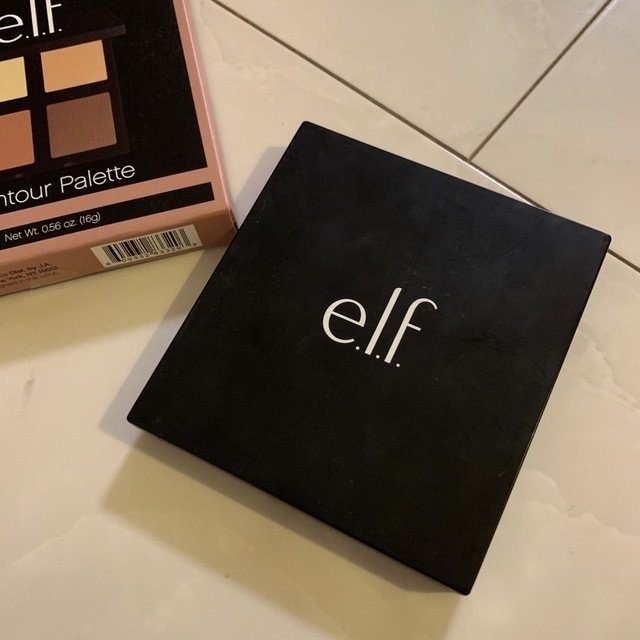 elf(エルフ)のe.l.f コントアパレット コスメ/美容のベースメイク/化粧品(フェイスパウダー)の商品写真