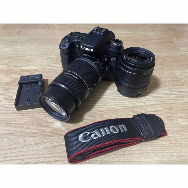 美品】 キャノン Canon EOS 70D すぐに使える!ダブルレンズセット