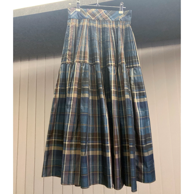 JUSGLITTY(ジャスグリッティー)のJUSGLITTY スカート レディースのスカート(ロングスカート)の商品写真
