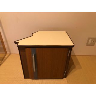 ハイエース200系ワイド キャブコンキャンピングカー 専用設計シューズBOX(車内アクセサリ)