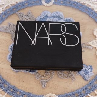 ナーズ(NARS)のNARSパウダー、Diorパウダーファンデーション(フェイスパウダー)