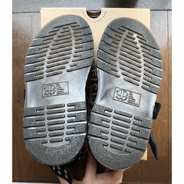 Dr.Martens(ドクターマーチン)のDr.martens ドクターマーチン スタッズ サンダル UK4 レディースの靴/シューズ(サンダル)の商品写真