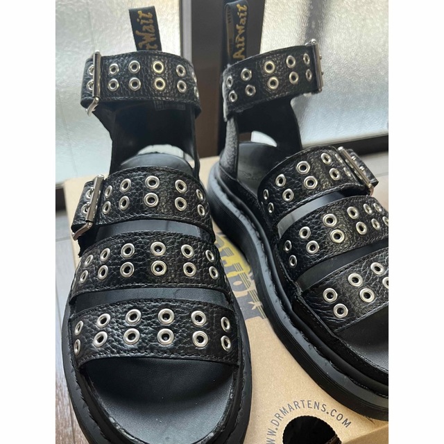 Dr.Martens(ドクターマーチン)のDr.martens ドクターマーチン スタッズ サンダル UK4 レディースの靴/シューズ(サンダル)の商品写真