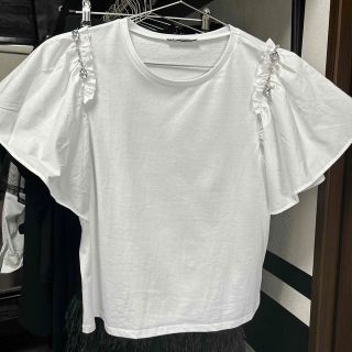 ザラ(ZARA)のZARA★フリル★キラキラ白Tシャツ★即完(Tシャツ(半袖/袖なし))