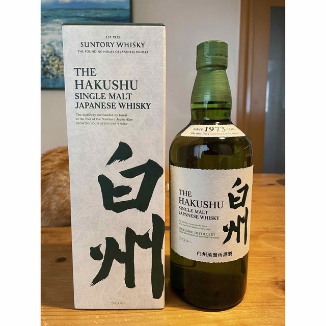 サントリー　白州シングルモルト　700ml 箱あり