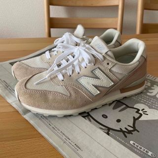 ニューバランス(New Balance)の【ちゃんあや＊様専用】ニューバランス　WL996 ベージュ　23.5(スニーカー)