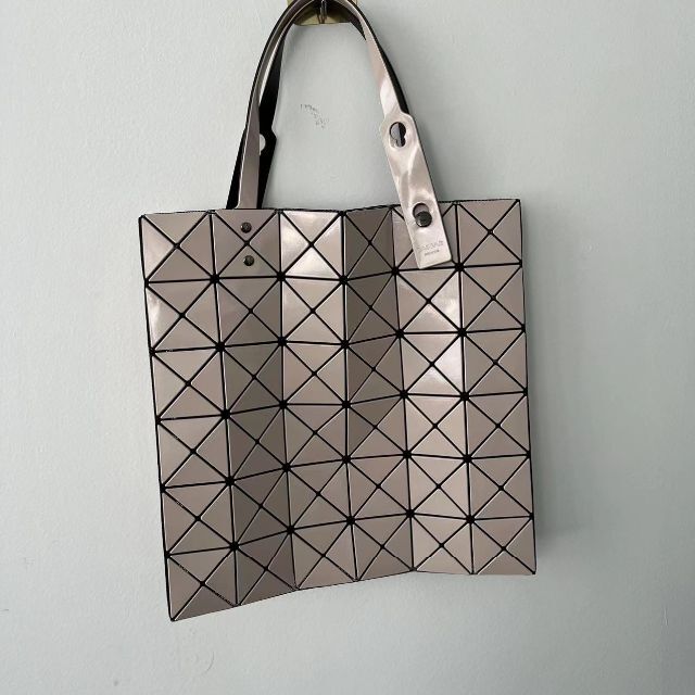 未使用品】 バオバオ イッセイミヤケ BAOBAO ISSEY MIYAKE 新品 正規品