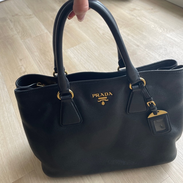 美品 PRADA プラダ 1BG043 VITELLO PHENIX