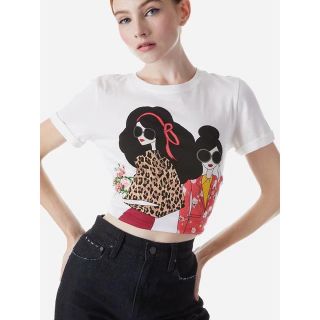 アリスアンドオリビア(Alice+Olivia)の❤️★Alice olive 2023新作新品　白　人形　Tシャツ　オシャレ(Tシャツ(半袖/袖なし))