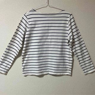 ユニクロ(UNIQLO)の美品 ユニクロ ボートネック　ボーダートップス Mサイズ(シャツ/ブラウス(長袖/七分))