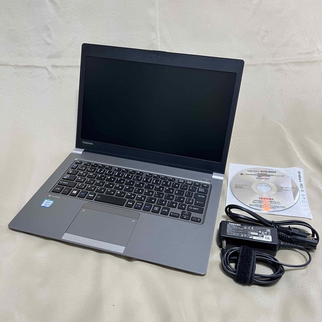 TOSHIBA dynabook R63/A Corei5-6300U 16GB4GB⇒16GBへ増設SSD