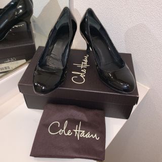 コールハーン(Cole Haan)の定価4万！送料込！コールハーン　COLE HAAN エナメルパンプス(ハイヒール/パンプス)