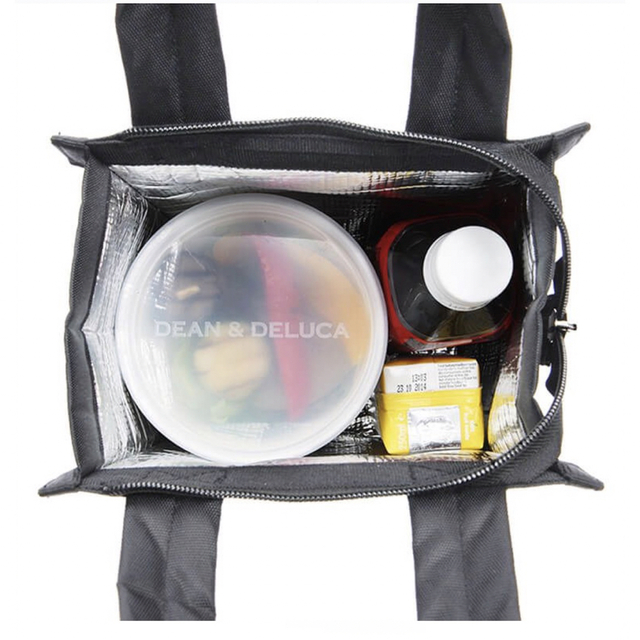 DEAN & DELUCA(ディーンアンドデルーカ)のDEAN & DELUCA クーラーバッグ オンライン 限定 グレー S 新品 レディースのバッグ(トートバッグ)の商品写真