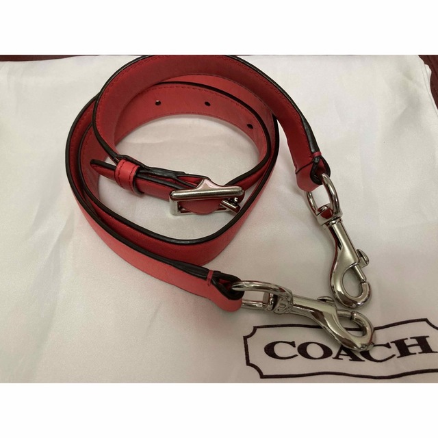 COACH - coach ショルダーストラップ サーモンピンクxシルバーの通販