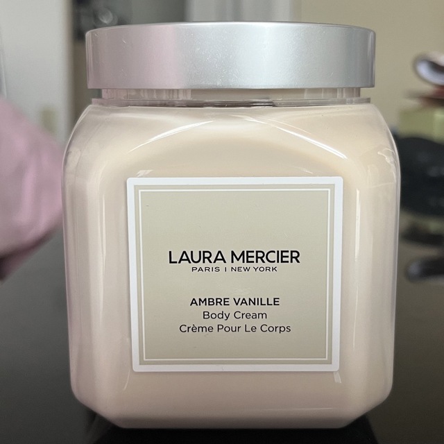 LAURA MERCIER ローラメルシエ ボディクリーム アンバーバニラ