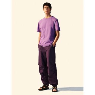 ユニクロ(UNIQLO)のUNIQLO U ワイドフィットパラシュートパンツ 73 DARK PURPLE(ワークパンツ/カーゴパンツ)