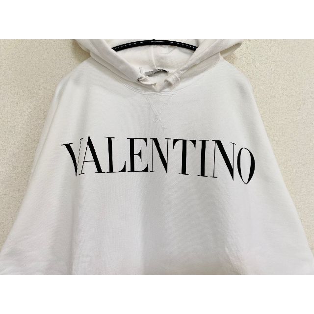 Valentino メンズパーカーSサイズ