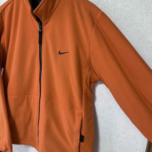 NIKE(ナイキ)のナイキ　サーマフィット　フリース メンズのトップス(その他)の商品写真