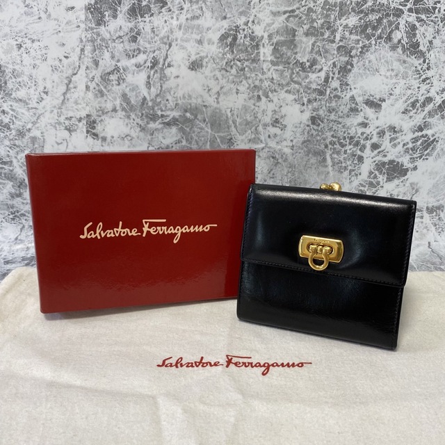 サルヴァトーレ フェラガモ / Salvatore Ferragamo 折り財布