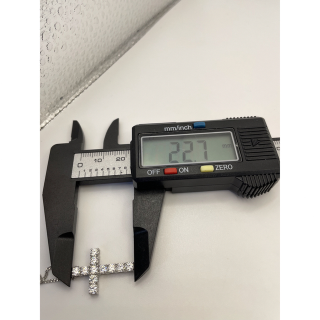 ダイヤ クロス ネックレス 0.10CT モアッサナイト モアサナイト 全商品