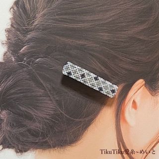 ビーズ の 春夏 バレッタ・Ｓサイズ ／ グレー(ヘアアクセサリー)