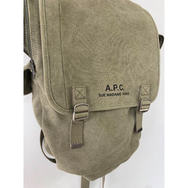 A.P.C(アーペーセー)のA.P.C. RECUPERATION BACKPACK  美品 メンズのバッグ(バッグパック/リュック)の商品写真