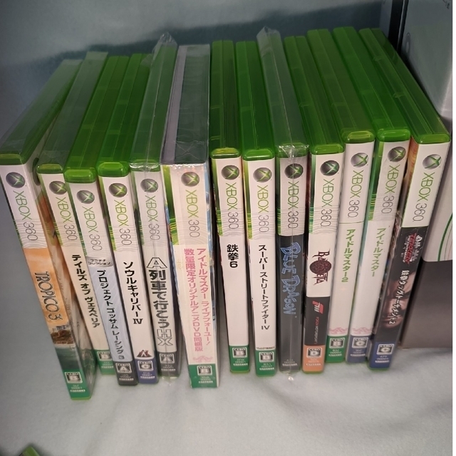 Xbox360(エックスボックス360)のXBOX 360 （本体+ソフト＋コントローラー×2）すぐに遊べるセット エンタメ/ホビーのゲームソフト/ゲーム機本体(家庭用ゲーム機本体)の商品写真