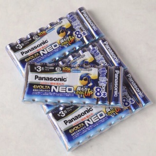 パナソニック(Panasonic)のPanasonic エボルタネオ 単3形 アルカリ乾電池　8本×4セット(その他)