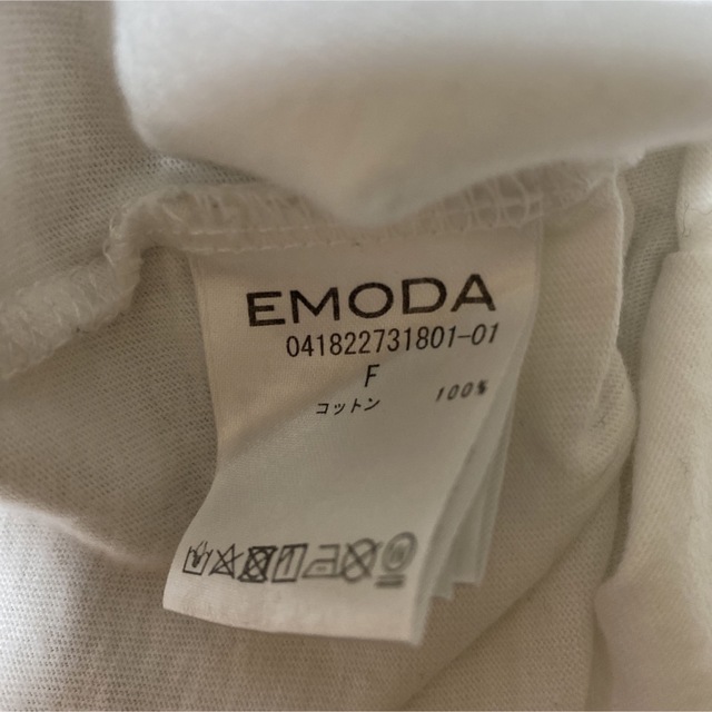 EMODA(エモダ)の【EMODA】レディース白Tシャツ レディースのトップス(Tシャツ(半袖/袖なし))の商品写真