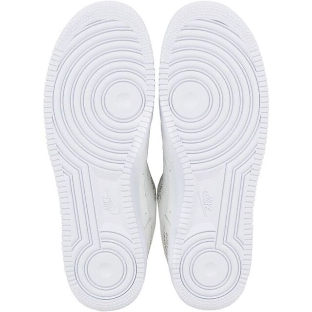 LOUIS VUITTON(ルイヴィトン)のルイヴィトン × ナイキ コラボ スニーカー エアフォース 限定 新品 7694 メンズの靴/シューズ(スニーカー)の商品写真