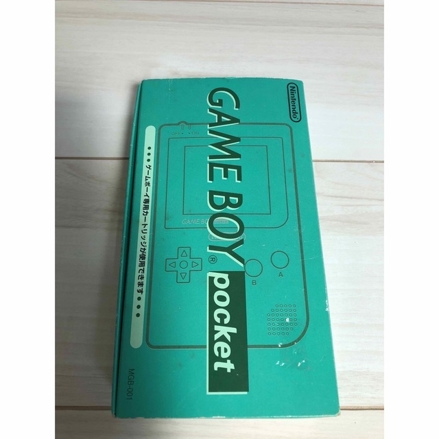 任天堂(ニンテンドウ)の【新品・未使用】GAMEBOYpocket グリーン エンタメ/ホビーの雑誌(ゲーム)の商品写真