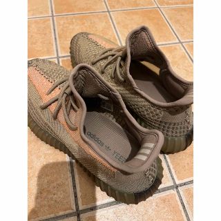 イージー(YEEZY（adidas）)のADIDAS YEEZY BOOST 350 V2 "SAND TAUPE"(スニーカー)