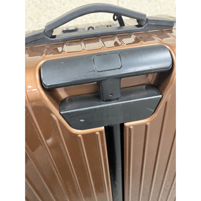 リモワ サルサエアー 亀裂修理済 品 | www.innoveering.net