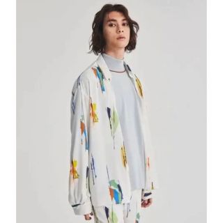 LiNoH   リノー シャツ ART PRINT SHIRT ブラック