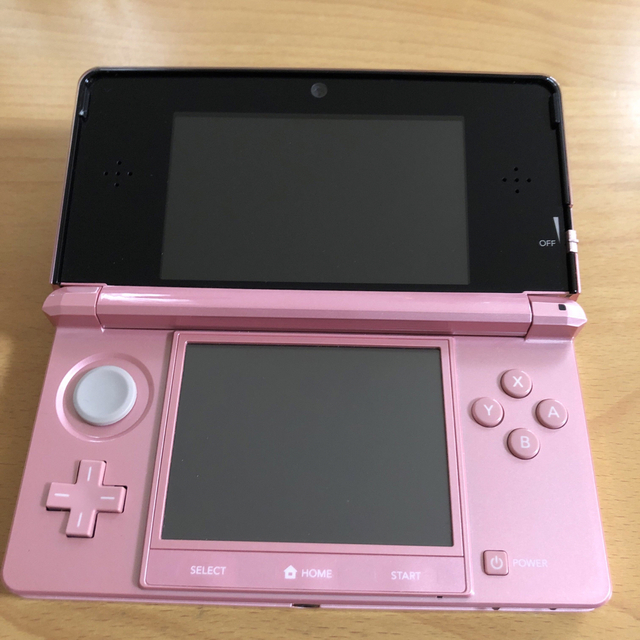 ニンテンドー３ＤＳ　ミスティピンク　とびだせどうぶつの森