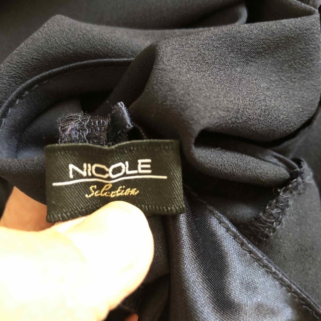 NICOLE(ニコル)のニコル　NICOLE  ネイビー　フレンチスリーブワンピースドレス レディースのワンピース(ひざ丈ワンピース)の商品写真