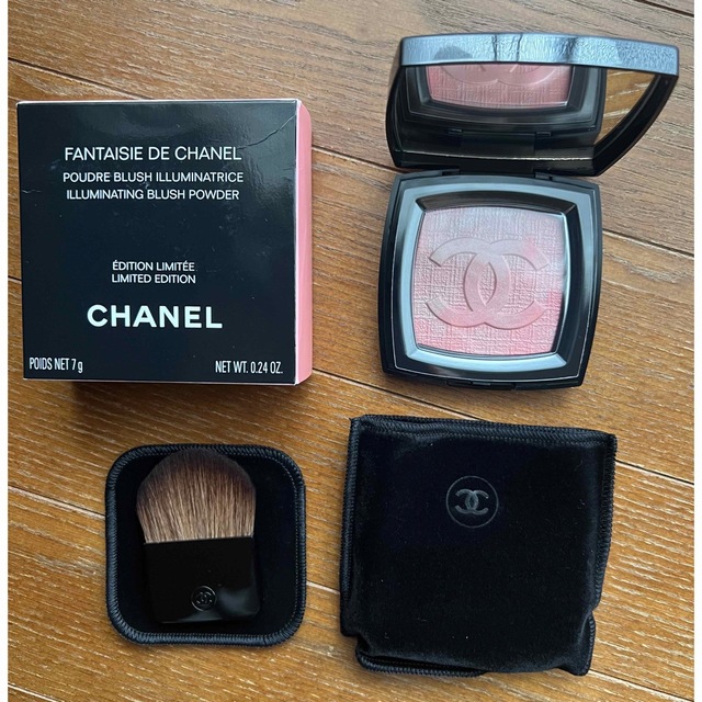 CHANEL(シャネル)のシャネル　ファンテジードゥシャネル　新品 コスメ/美容のベースメイク/化粧品(チーク)の商品写真