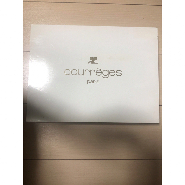 Courreges(クレージュ)のおまけ付き‼️クレージュ カトラリーセット スプーン フォーク (新品) インテリア/住まい/日用品のキッチン/食器(カトラリー/箸)の商品写真